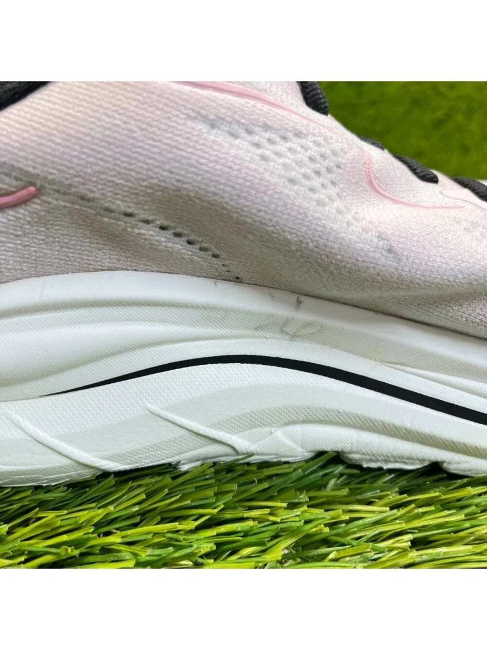 Hoka missing insoles